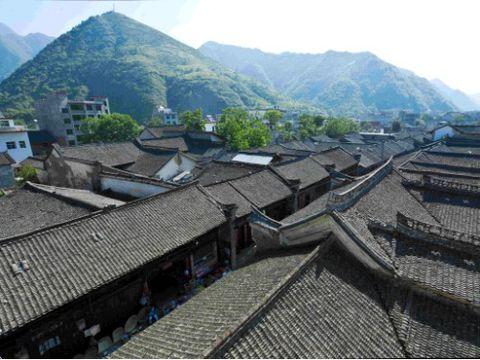 把梦想实现在山水间——陕南乡村旅游带动创客下乡热