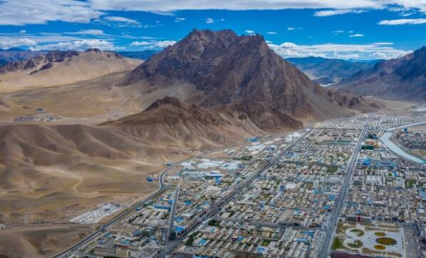 從陜北到藏西 由敬畏到熱愛 這名援藏干部在雪域高原揮灑青春