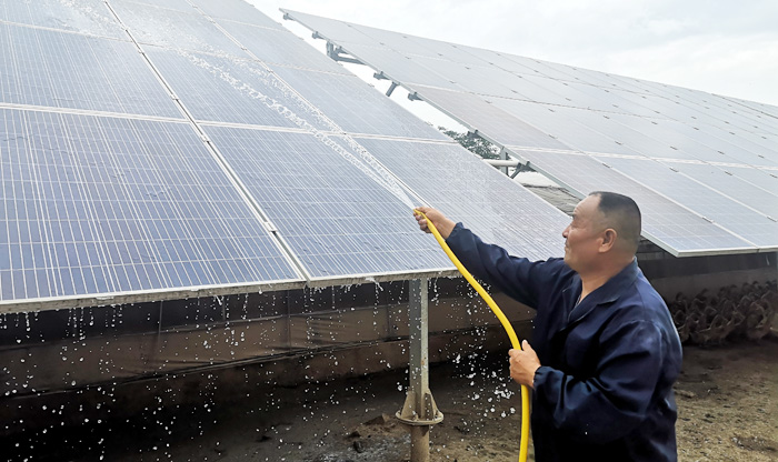 山坡上“种太阳” ——印台区农光互补带贫益贫效果明显