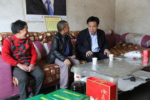 耀州區(qū)政協(xié)委員為“親戚”辦實(shí)事