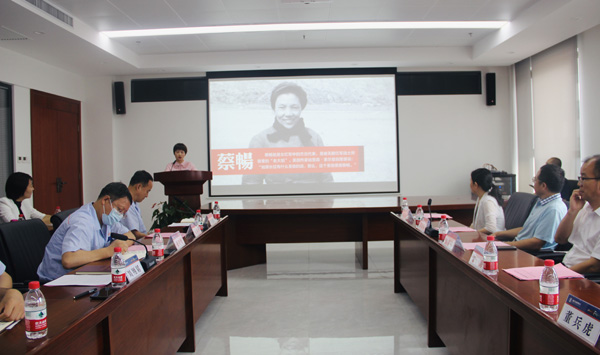 不忘初心·牢記使命 | 寶雞市工業(yè)和信息化局舉行“走進陜汽商用車宣講紅色故事”活動