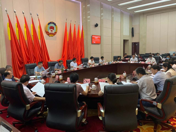 省政協(xié)社法委召開對口協(xié)商座談會 楊冠軍出席