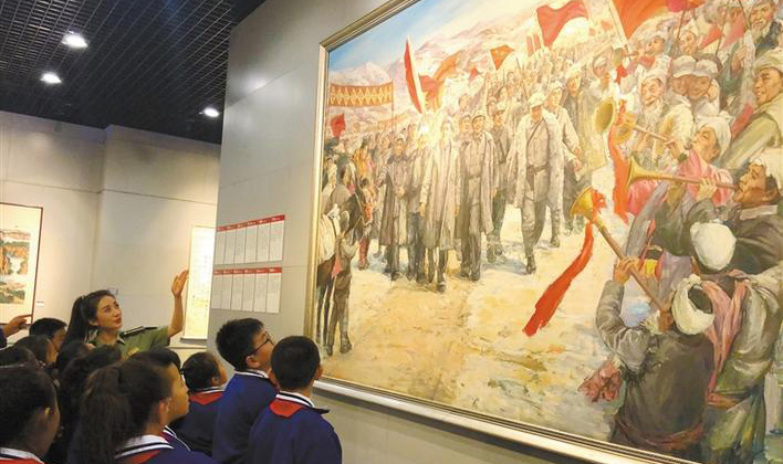 延安：百余幅艺术精品纪念抗战胜利