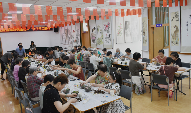 西光所老年志愿服务“花样多”