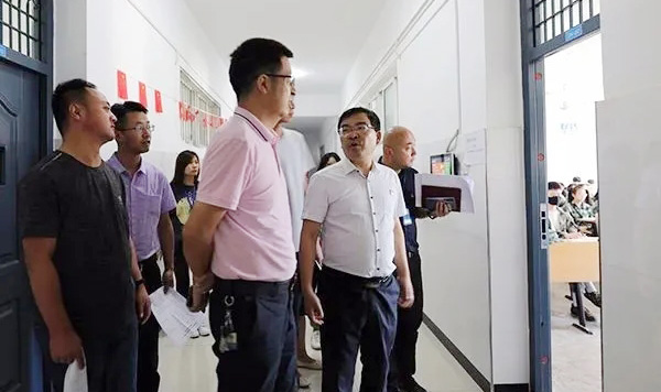 专栏 | 蔡建林：献身职业教育，爱心不改、勇立潮头（第3期）