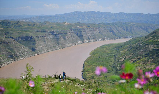 黄河南下气雄浑