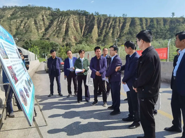 長武縣政協調研"加大環(huán)境治理力度，保衛(wèi)碧水藍天"重點提案辦理情況