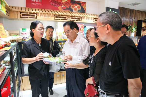 銅川市政協(xié)社會(huì)法制和資源環(huán)境委員會(huì)開展“委員活動(dòng)日”活動(dòng)