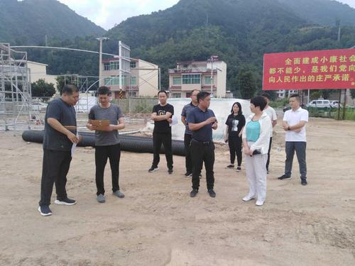 柞水縣政協(xié)專題協(xié)商人居環(huán)境改善工作