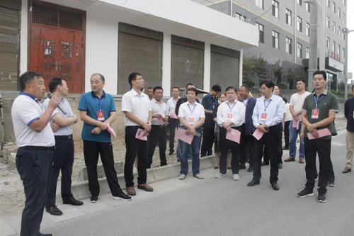 商南縣對人大代表建議和政協(xié)委員提案辦理情況進(jìn)行聯(lián)合督查檢查