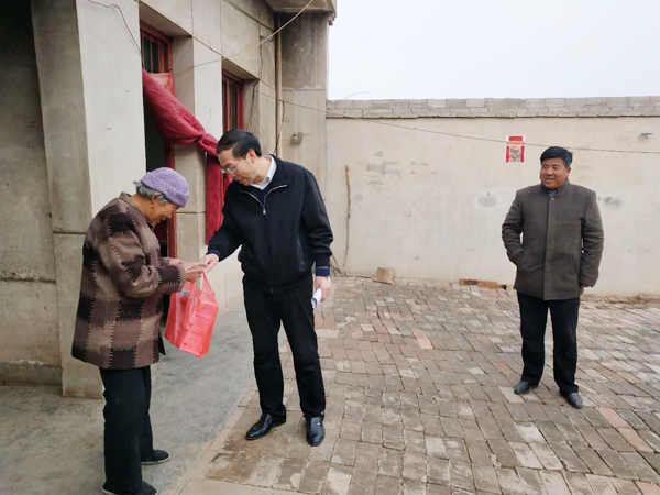 凝智聚力顯擔(dān)當(dāng) 傾心幫扶踐初心 寶雞市政協(xié)辦公室?guī)头鲰n家窯村脫貧記