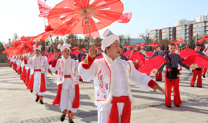 定邊縣老年大學(xué)揭牌 占地面積17000余平方米 總投資約4200萬(wàn)元