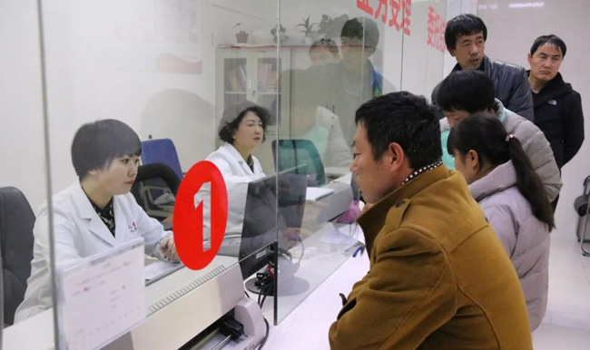 榆阳：找准“病根”开“药方” 健康扶贫助脱贫