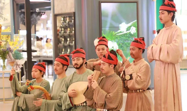 西安人真会玩！让唐代名画“动”起来