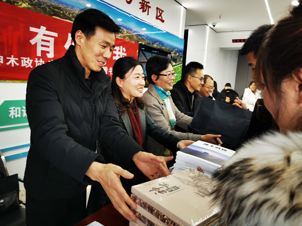 “書香政協(xié)·有你有我” 神木政協(xié)進社區(qū)開展系列活動