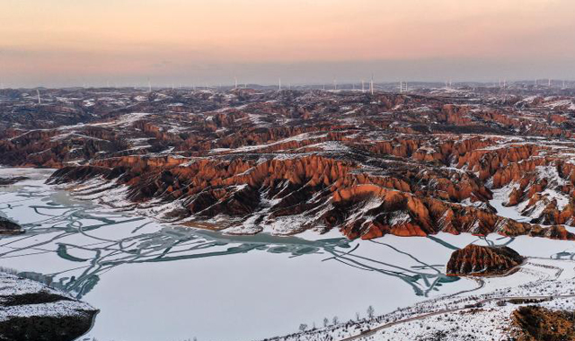 雪后初霁的黄土高原
