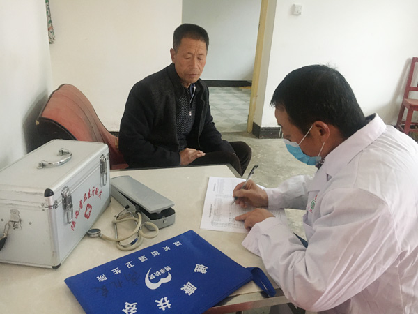 洛南：大病無憂奔小康