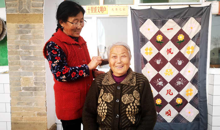 高香莲：39年如一日当好家里“大管家”