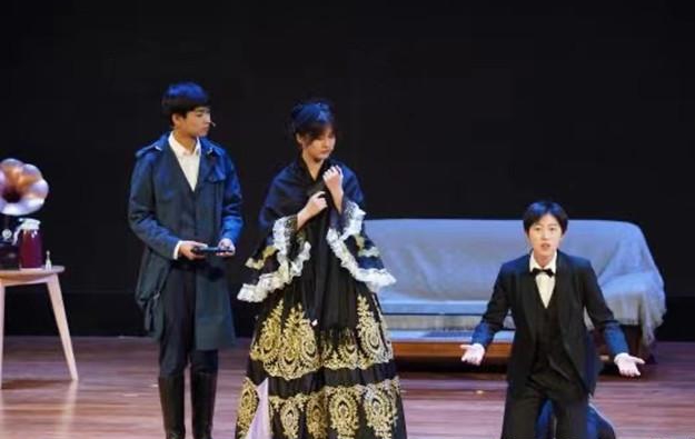 西北大學(xué)第三十三屆“黑美人”藝術(shù)節(jié)舉行