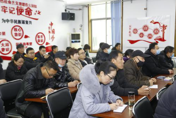 十九屆五中全會(huì)精神在西安國(guó)際港務(wù)區(qū)落地開花