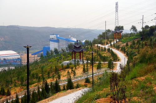 陜北礦業(yè)龍華公司：緊跟時(shí)代步伐，守護(hù)綠水青山