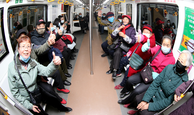 西安地铁5号线、6号线一期、9号线开通运营