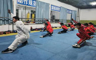 在孩子心間埋下一顆“紅拳種子”