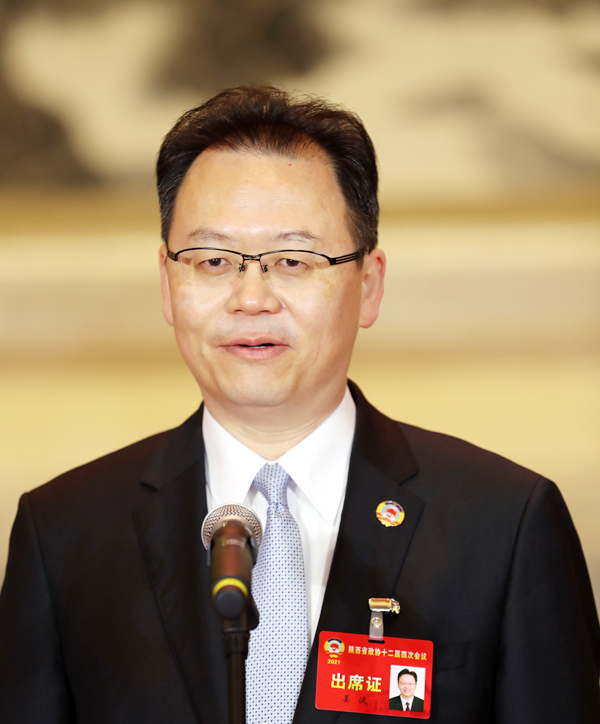 委员通道 | 姜波委员：抓住疫情困境中的人才引进机遇