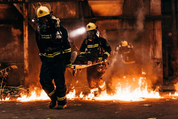 為人民而生 為人民而建 為人民而戰(zhàn) — —陜西省消防救援總隊(duì)2020大事記