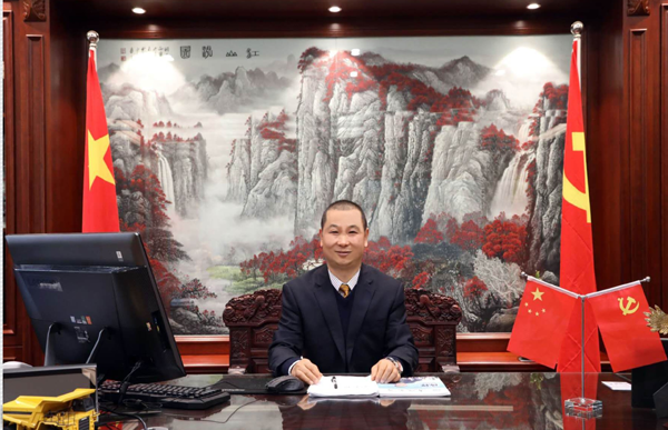 以本心鑄誠心 以初心守恒心 ——記青海長鑫實(shí)業(yè)集團(tuán)有限公司董事長陳樺