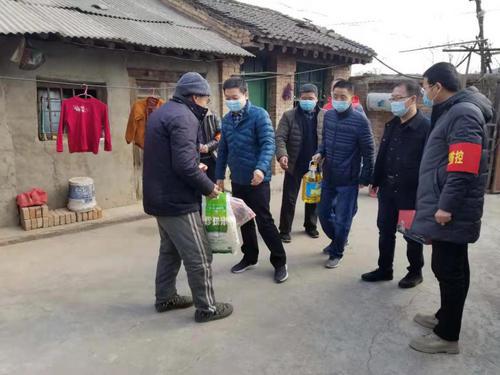 回村回訪話致富，寶雞市城管執(zhí)法局為脫貧村送溫暖?