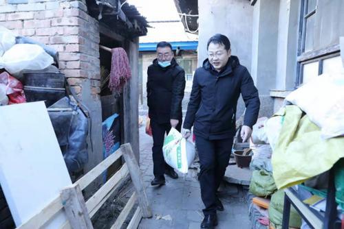 濃濃組織情，溫暖黨員心——農工黨榆陽區(qū)委慰問老黨員及困難群眾