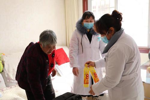 渭濱區(qū)春節(jié)期間對在外務工未返鄉(xiāng)人員困難家庭開展“四幫扶兩安心”活動