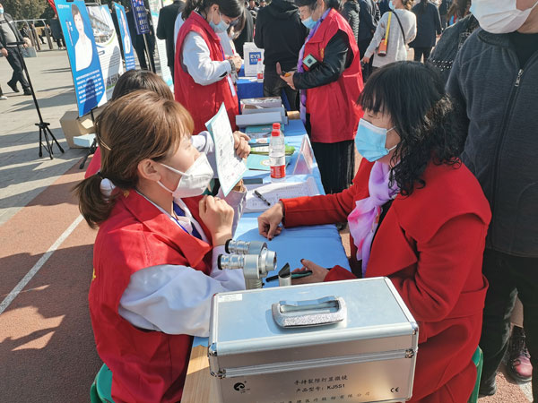 “踐行雷鋒精神 增輝文明榆林”志愿服務(wù)啟動(dòng)