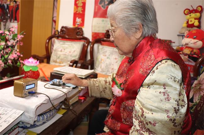 ?一曲“海棠花頌” 唱給祖國聽