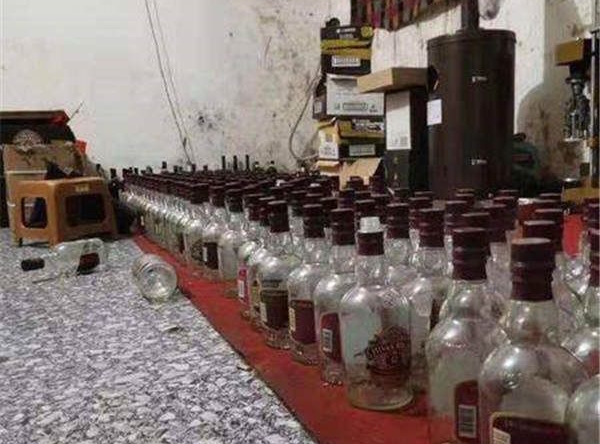 假洋酒、假護(hù)膚品 陜西公布8起知識(shí)產(chǎn)權(quán)違法典型案例