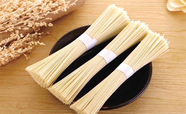 韓城手工掛面“端”上博鰲論壇餐桌