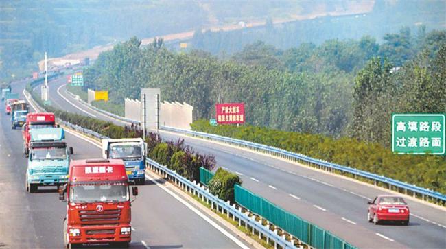 全長4244公里的連霍高速：無限風(fēng)光在文化