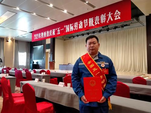 用25年青春踐行“做最出色的工人”初衷——記“全國五一勞動獎?wù)隆鲍@得者朱瑞鋒
