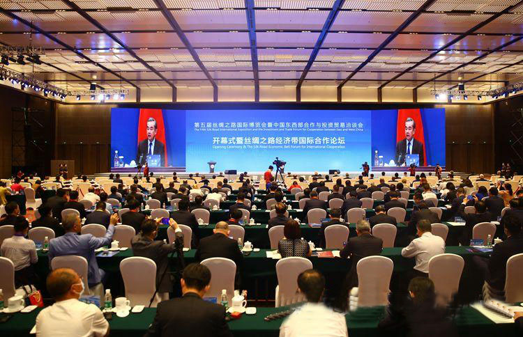 第五屆絲博會今天開幕 參展企業(yè)及展品均創(chuàng)歷史新高