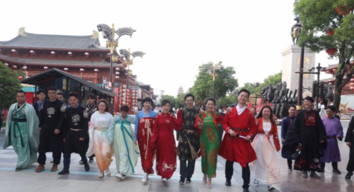 走進大唐不夜城，一場夢回長安的旅程