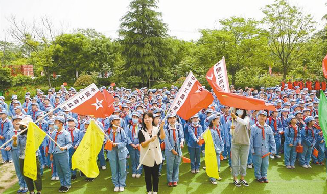 红星闪闪 童心向党