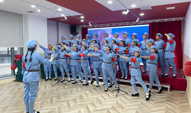  唱支山歌给党听