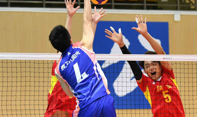 大学校园，排球运动氛围浓厚