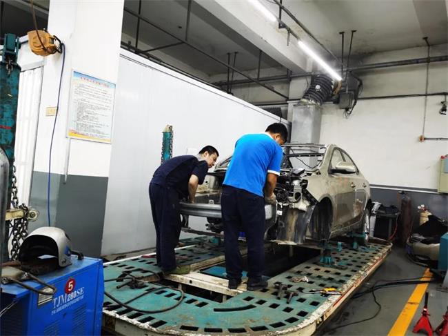 6月起西安市汽修企業(yè)噴烤漆實(shí)行錯(cuò)時(shí)作業(yè)