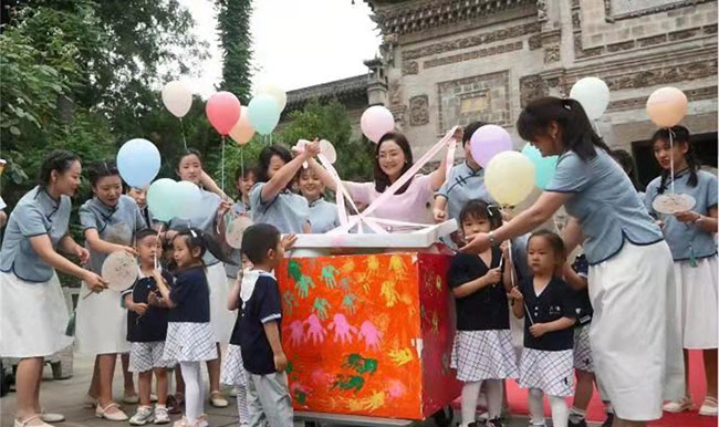 博物院里过“六一”