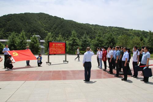 陜西老年大學(xué)赴馬欄革命舊址開展主題黨日活動