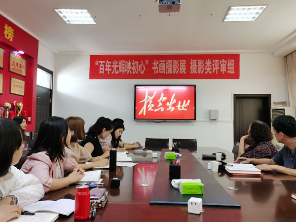 榆林市老年大學開展黨史學習教育主題黨日活動