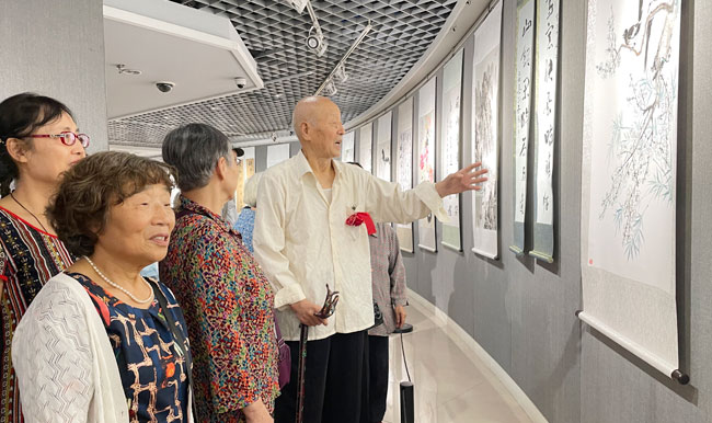 讴歌历史伟业 展现百年风华