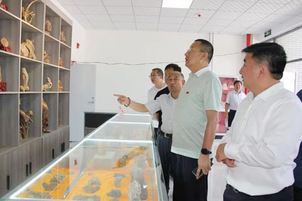 佳縣舉行“百年獻(xiàn)禮·喜迎華誕”藝術(shù)品展覽會(huì)